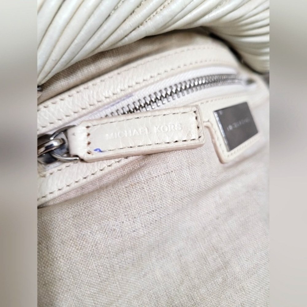 MICHAEL KORS Collection Tonne Leather Large Hobo Bag In EUC - Picture 13 of 13